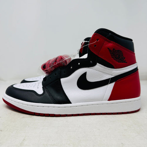 Jordan 1 Retro Black Toe (2016)