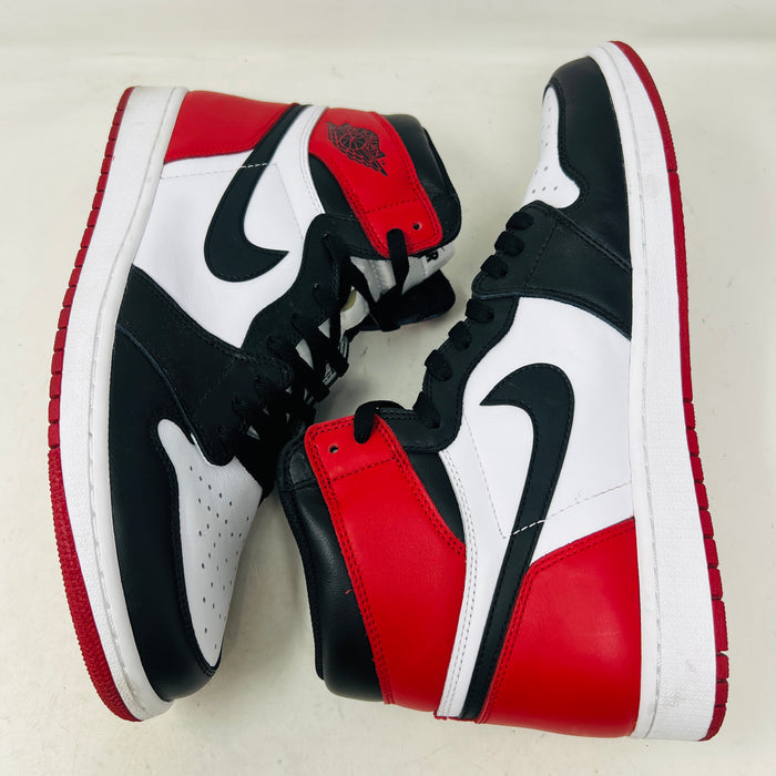 Jordan 1 Retro Black Toe (2016)