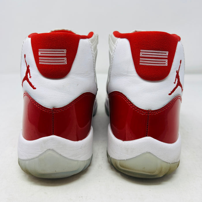 Jordan 11 Retro Cherry (2022)