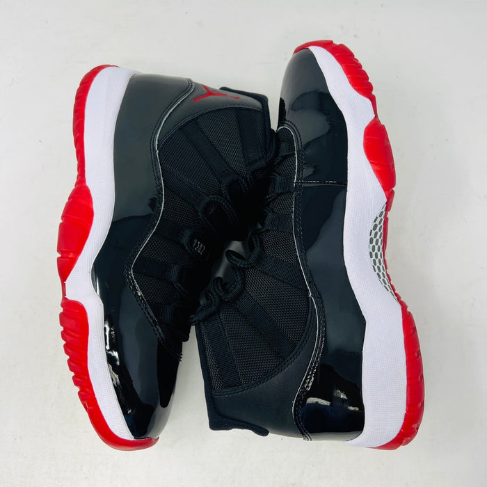 Jordan 11 Retro Playoffs Bred (2019)