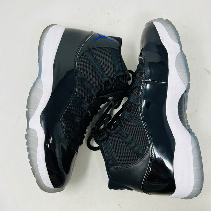 Jordan 11 Retro Space Jam (2016)