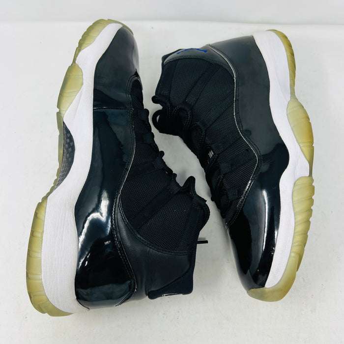 Jordan 11 Retro Space Jam (2016)