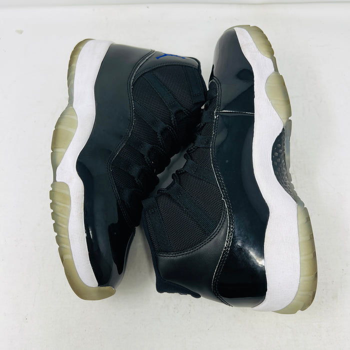 Jordan 11 Retro Space Jam (2016)
