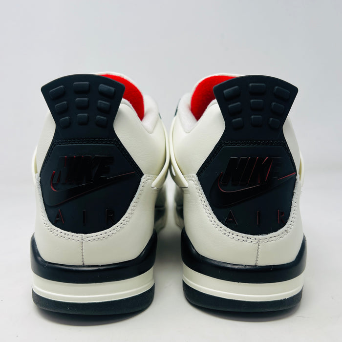 Jordan 4 Retro Flight Club