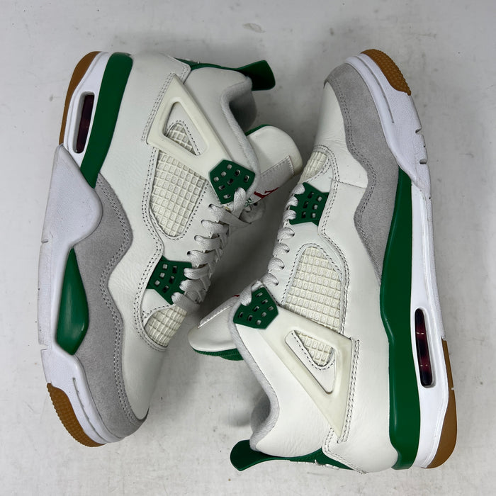 Jordan 4 Retro SB Pine Green