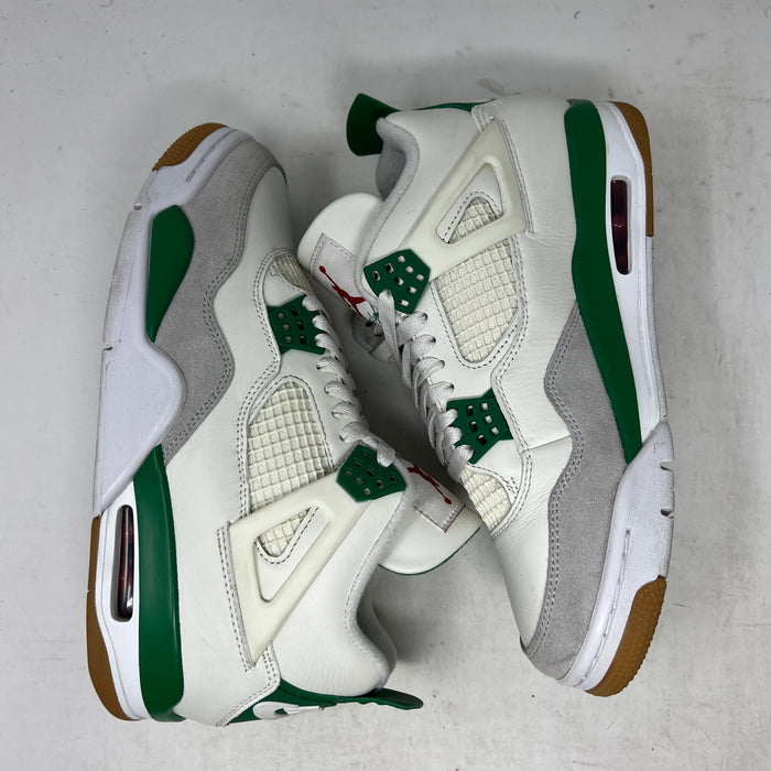 Jordan 4 Retro SB Pine Green