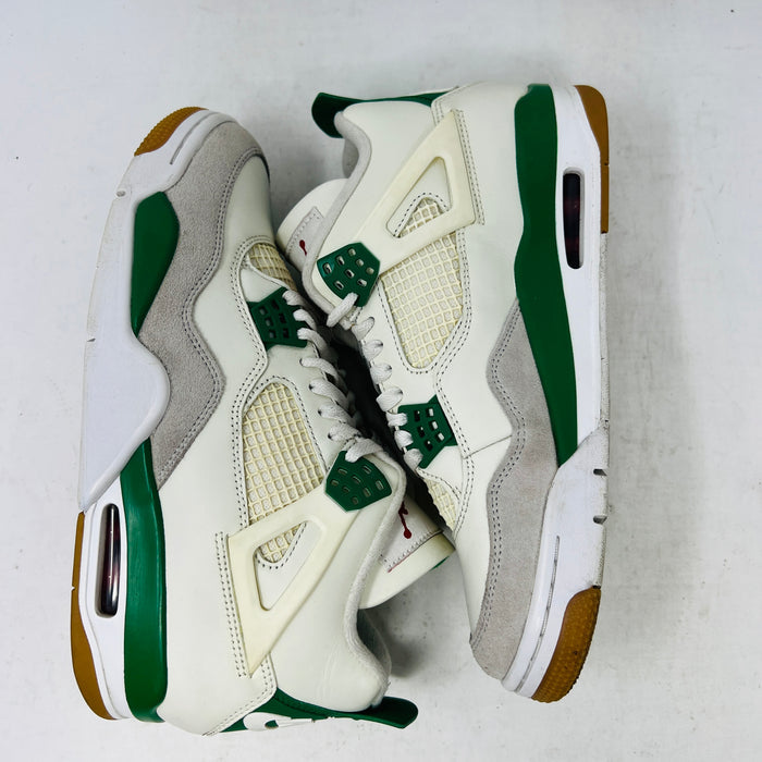 Jordan 4 Retro SB Pine Green