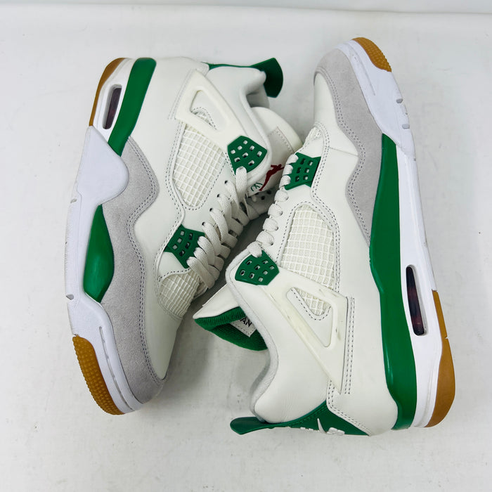 Jordan 4 Retro SB Pine Green