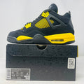 Jordan 4 Retro Thunder (2023)