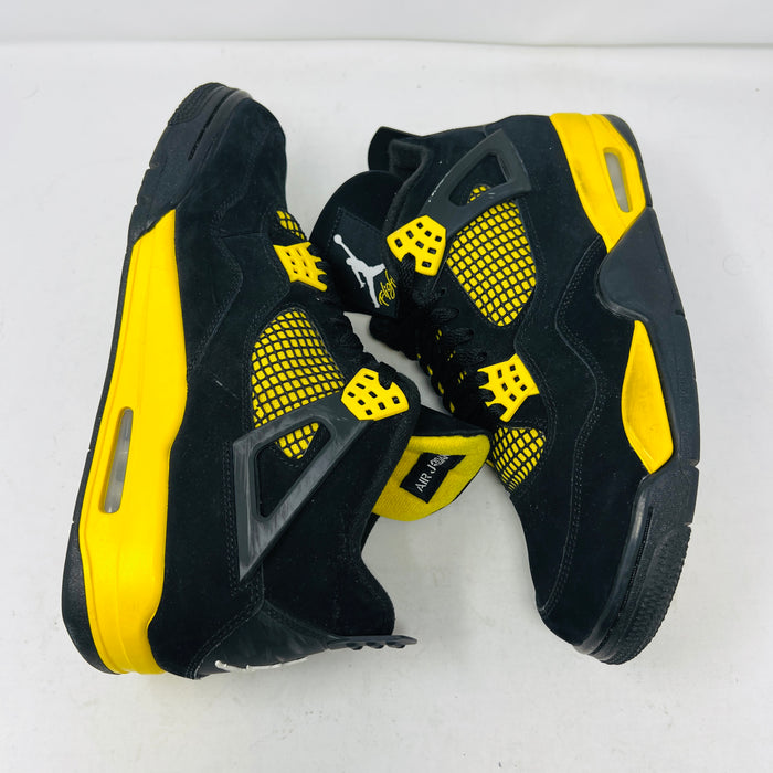 Jordan 4 Retro Thunder (2023)