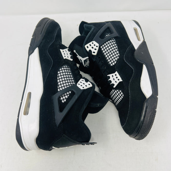 Jordan 4 Retro White Thunder