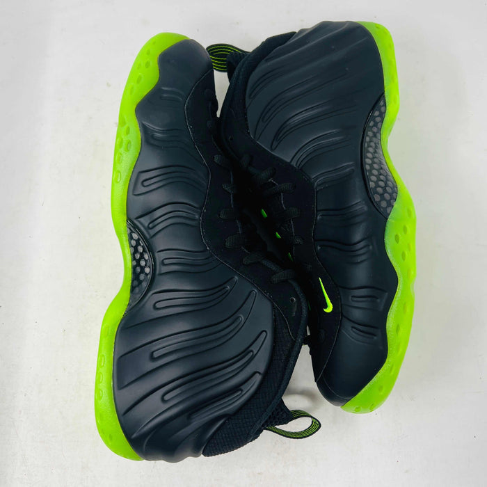 Nike Air Foamposite One Black Volt