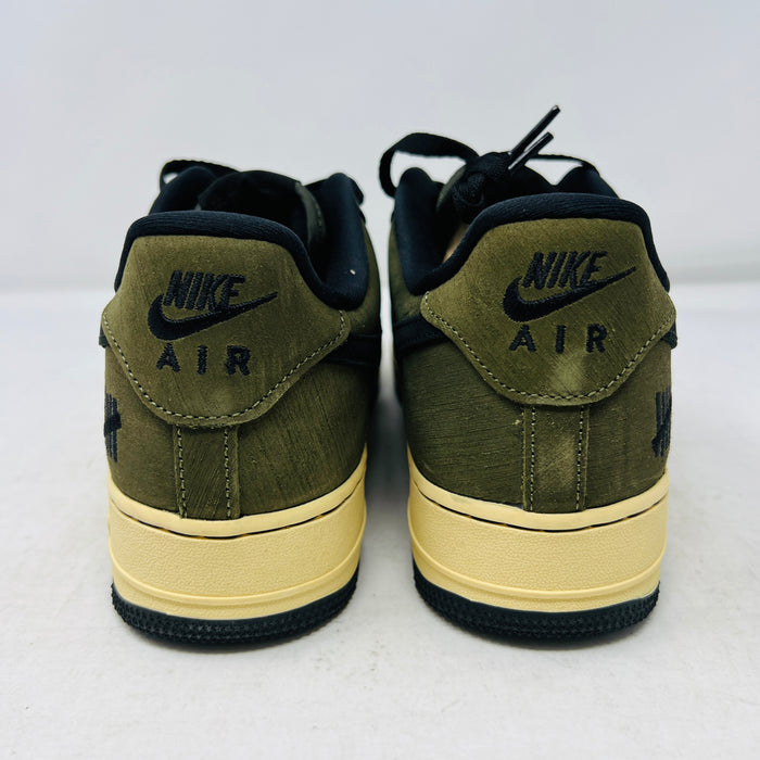 Nike Air Force 1 Low SP Undefeated Ballistic Dunk vs. AF1