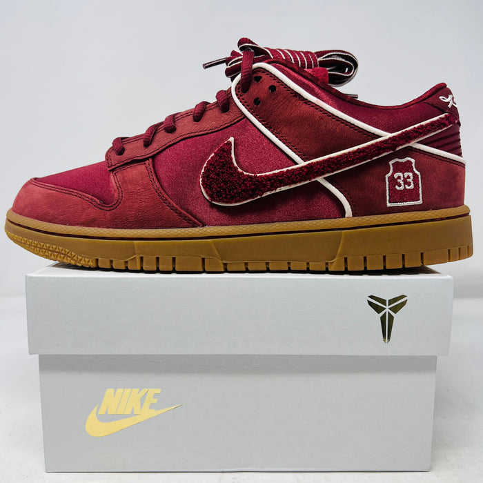 Nike Dunk Low Protro Kobe Bryant Lower Merion Away