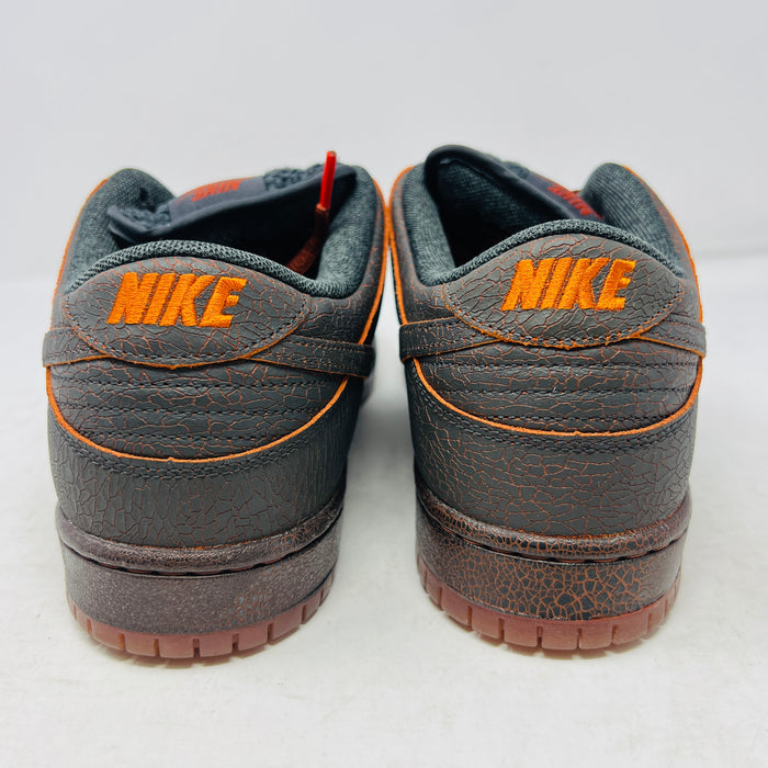 Nike Dunk SB Low Krampus