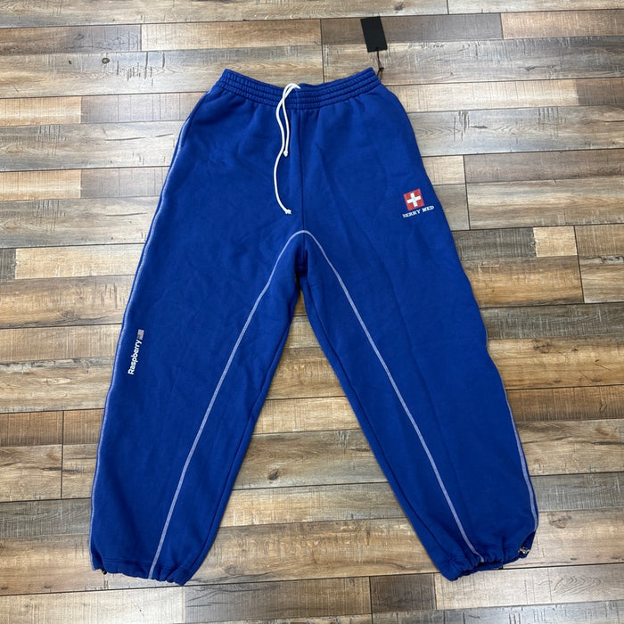 Gv Gallery Raspberry Hills Berry Med Blue Sweatpants