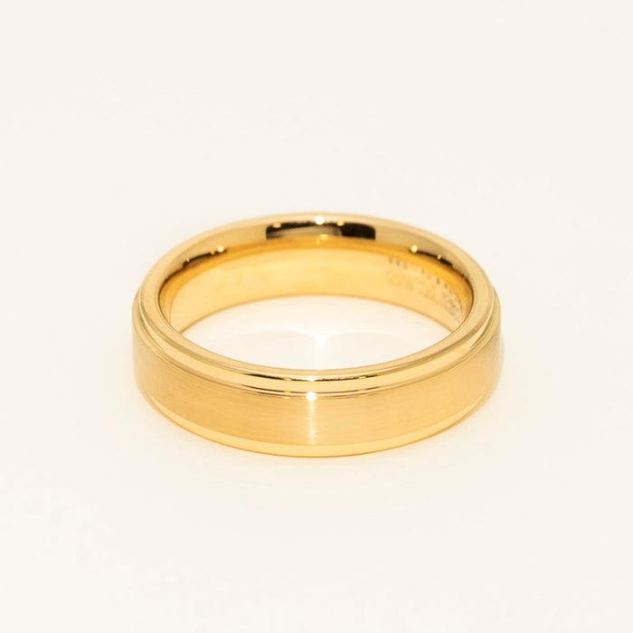 Mens Yellow Band in Tungsten (6mm)