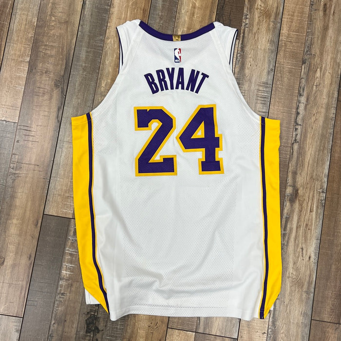 Nike NBA Los Angeles Lakers Icon Edition Kobe Bryant Authentic Jersey