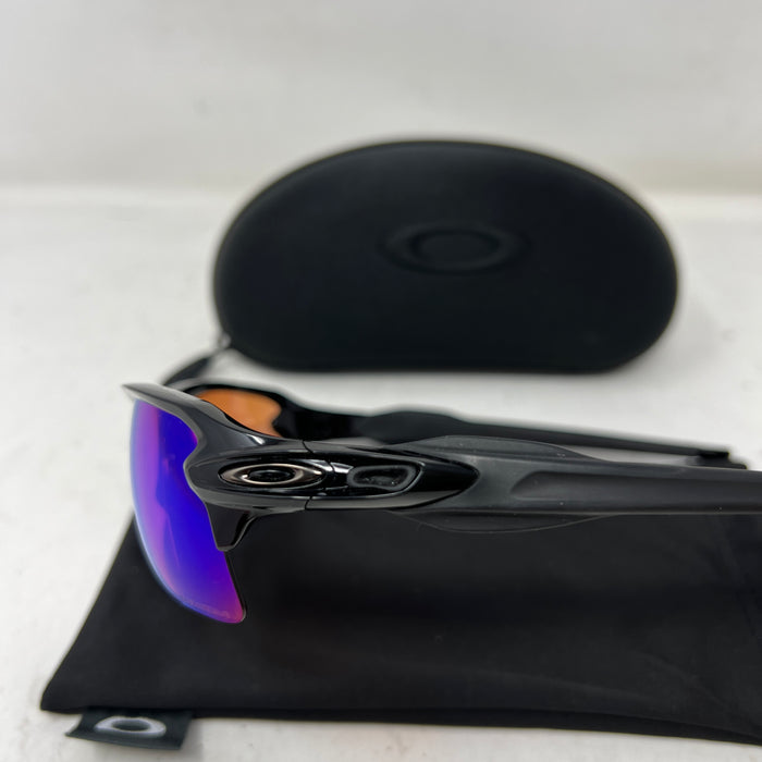 Oakley Flak 2.0 XL sunglasses Black Frame Polarized w/ Blue Lenses