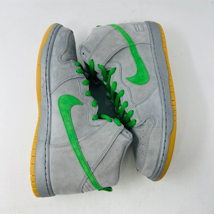 Nike SB Dunk High Silver Box