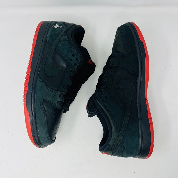 Nike SB Dunk Low Black Pigeon