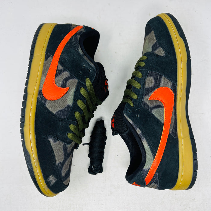 Nike SB Dunk Low Black Rough Green