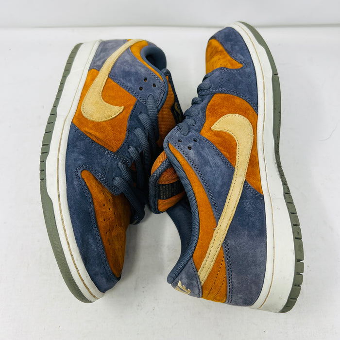Nike SB Dunk Low Light Carbon Monarch
