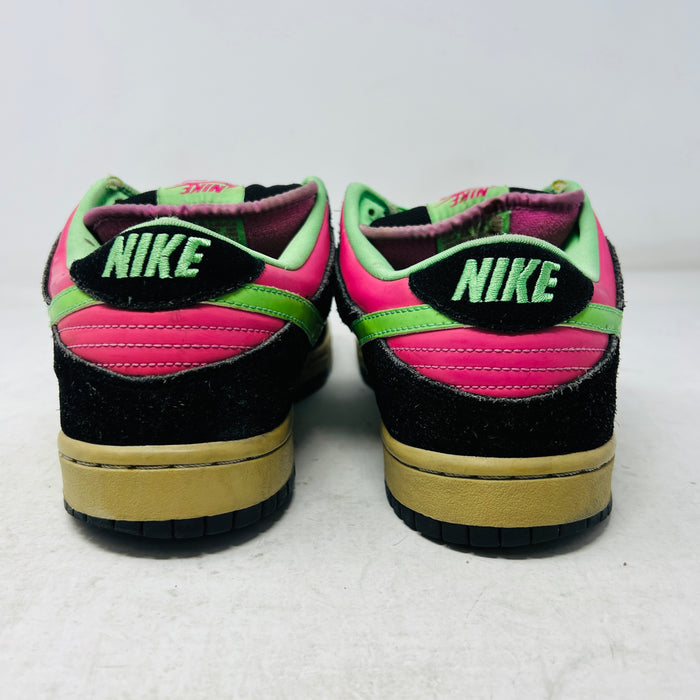 Nike SB Dunk Low Magnet Light Poison Green