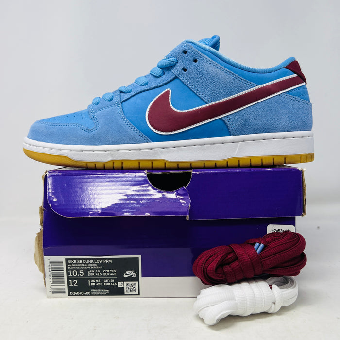 Nike SB Dunk Low Philadelphia Phillies