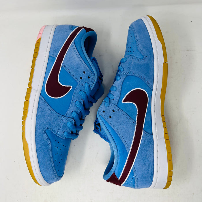Nike SB Dunk Low Philadelphia Phillies