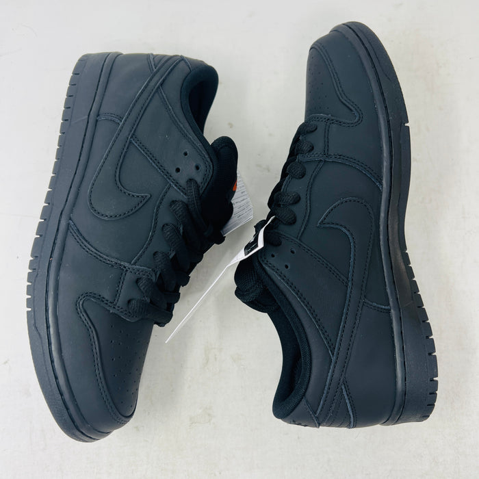 Nike SB Dunk Low Pro Triple Black (Sample Pair)