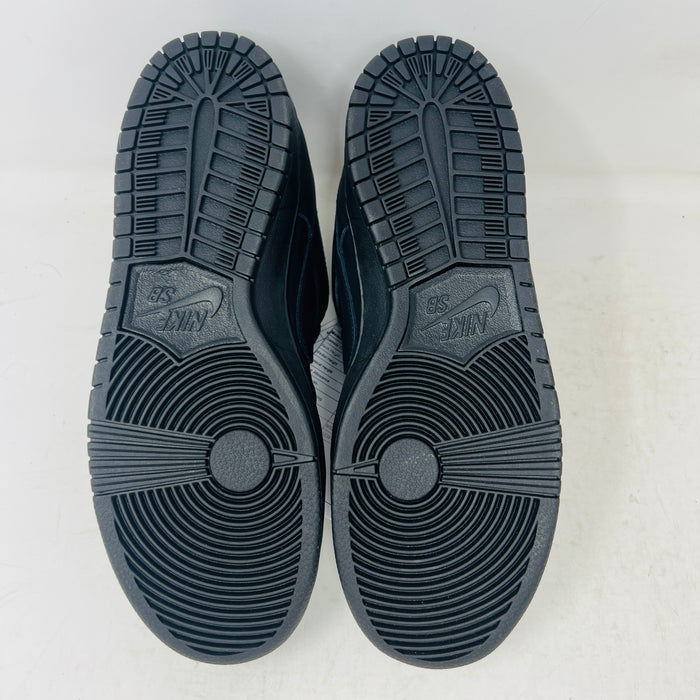Nike SB Dunk Low Pro Triple Black (Sample Pair)