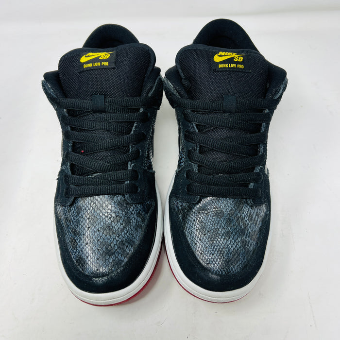 Nike SB Dunk Low Snake Eyes