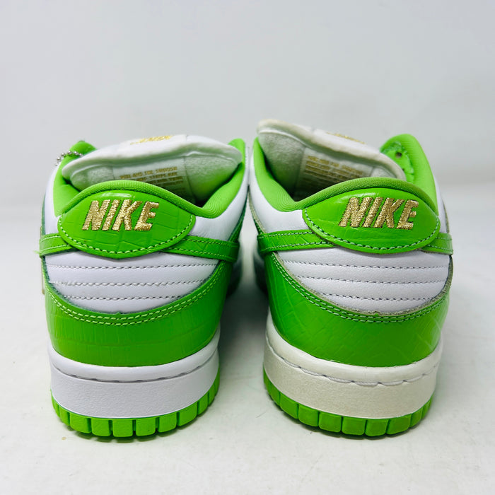 Nike SB Dunk Low Supreme Stars Mean Green (2021)