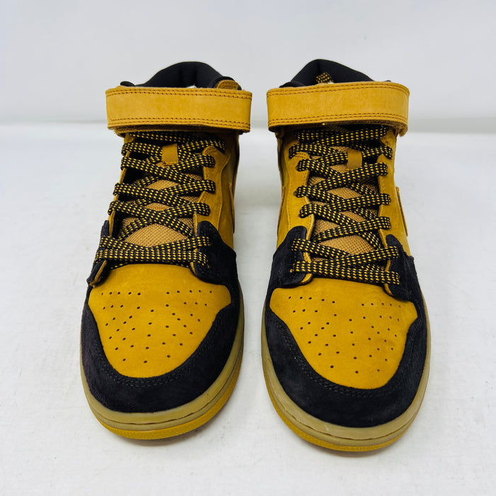 Nike SB Dunk Mid Lewis Marnell