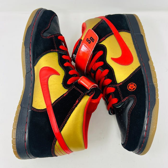 Nike SB Dunk Mid Money Cat