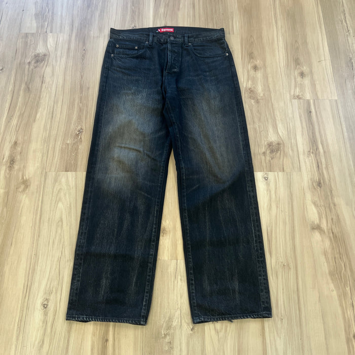 Supreme Distressed Loose Fit Selvedge Jeans Washed Black
