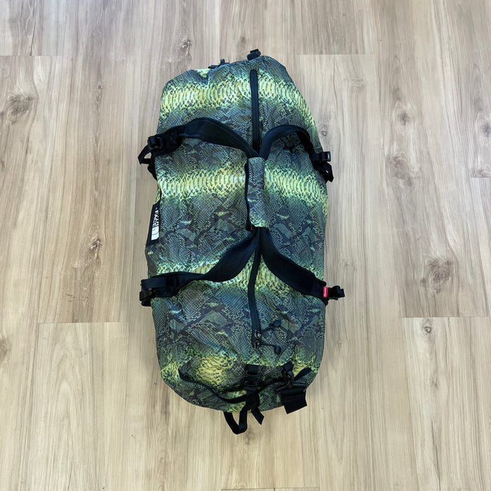Supreme The North Face Snakeskin Flyweight Duffle Bag Green
