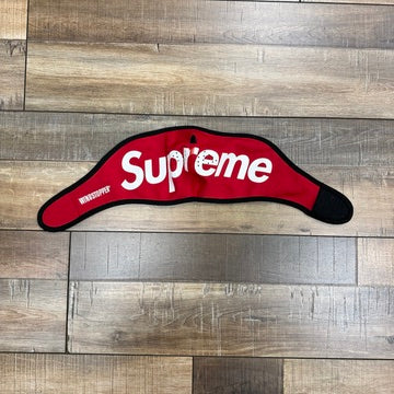 Supreme WINDSTOPPER Facemask Red