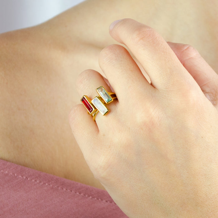 Tiny Green Amethyst Bar Ring : February Birthstone