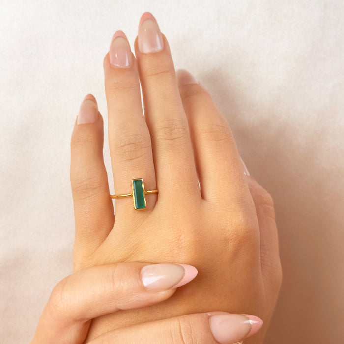 Tiny Green Onyx Bar Ring : May Birthstone