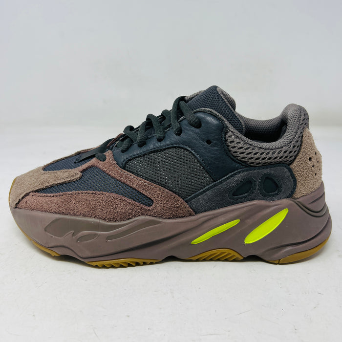 adidas Yeezy Boost 700 Mauve
