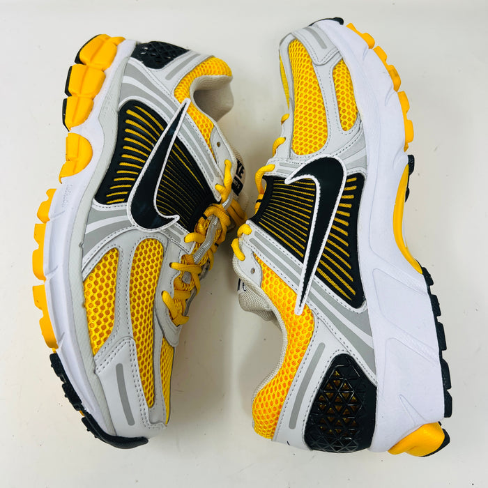 Nike Zoom Vomero 5 Photon Dust Laser Orange