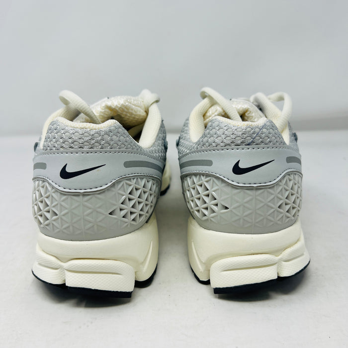 Nike Zoom Vomero 5 Photon Dust Metallic Silver (Women's)